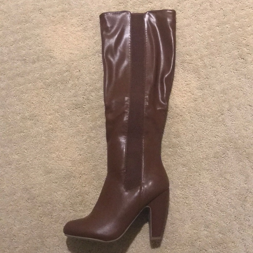 Brown faux leather boots